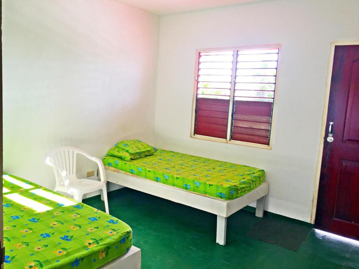 African Symbol Guest House Montego Bay Exterior photo