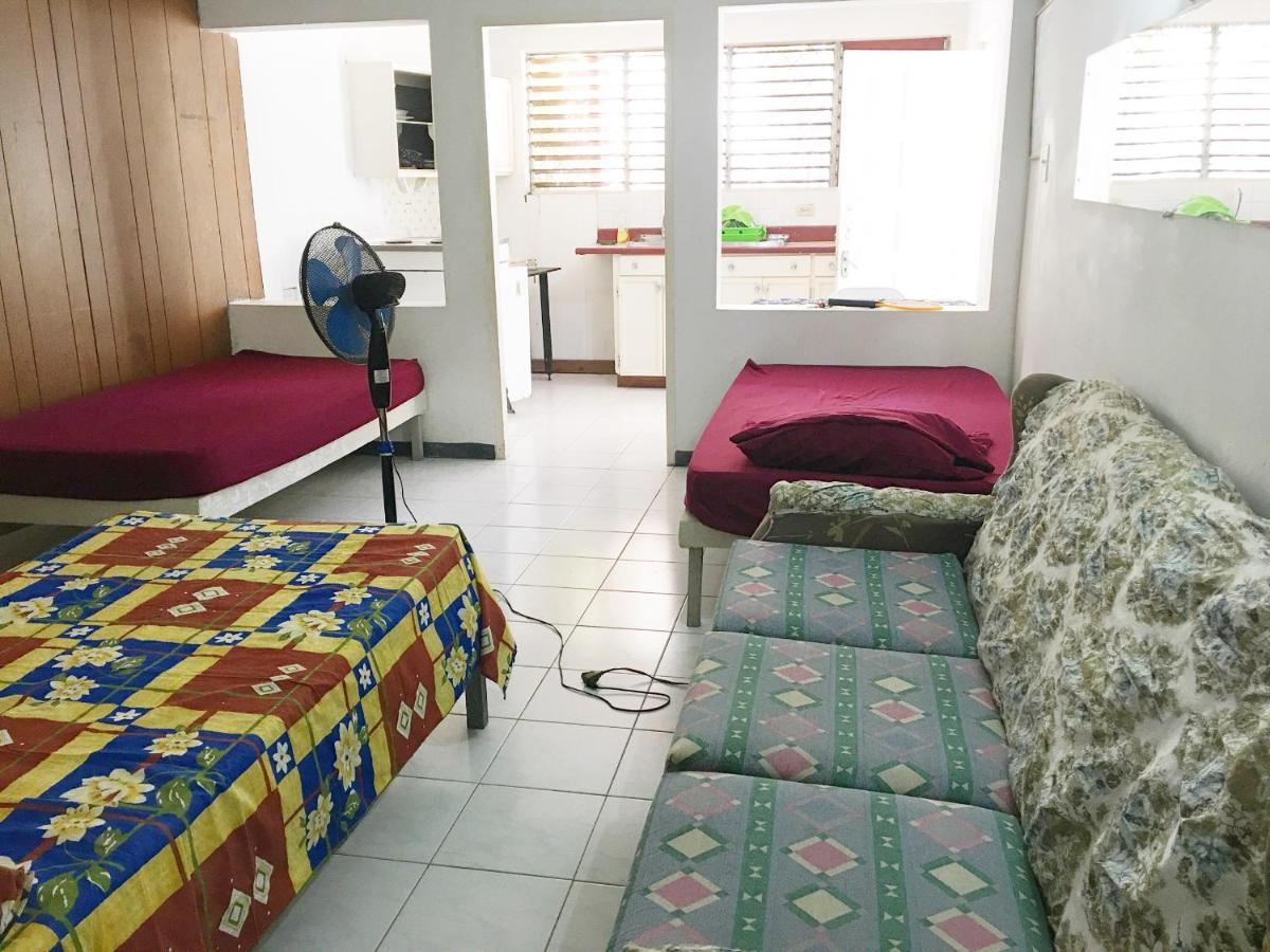 African Symbol Guest House Montego Bay Exterior photo