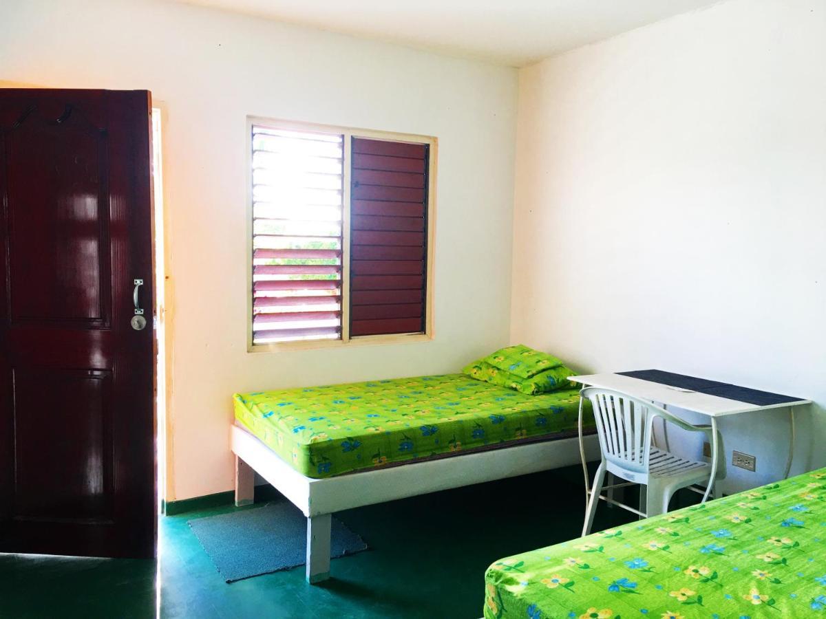 African Symbol Guest House Montego Bay Exterior photo