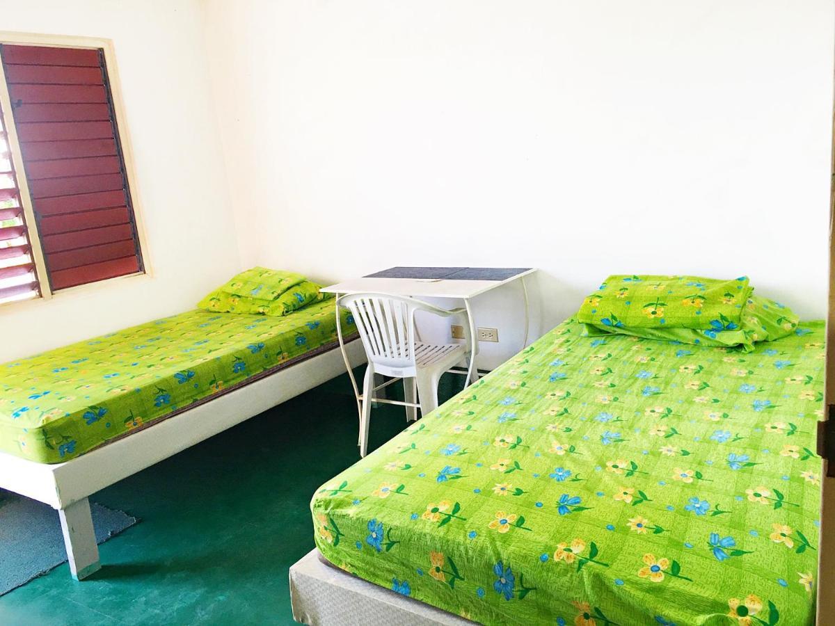 African Symbol Guest House Montego Bay Exterior photo